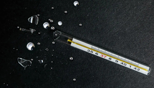 水銀溫度計(jì)打碎了怎么處理？ 做好這7歩避免中毒！